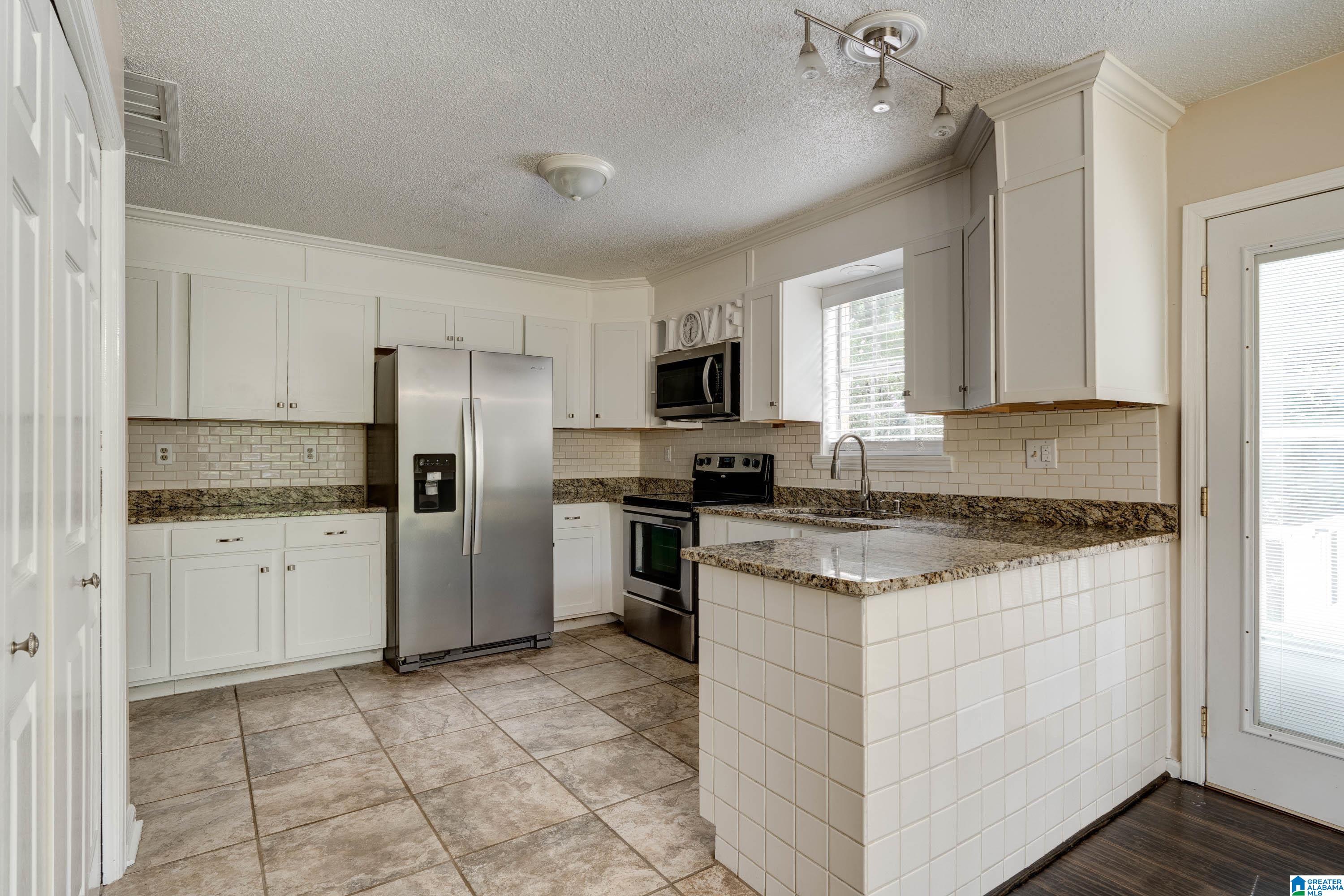 13617 Lisa Drive McCalla, AL 35111 - Photo 14 of 33