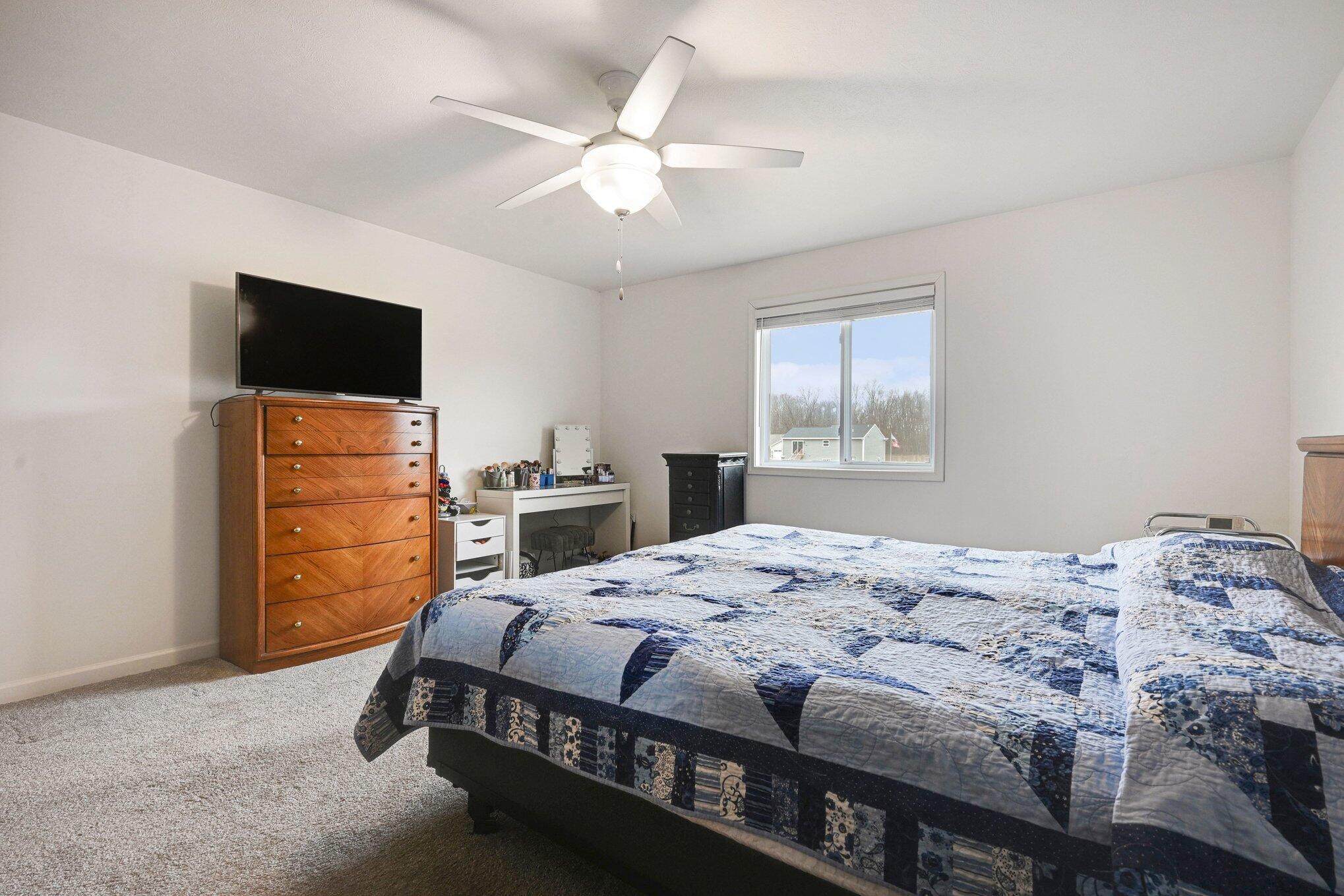 58640 Pond View Lane Three Rivers, MI 49093 - Photo 12 of 33 014_file_1048