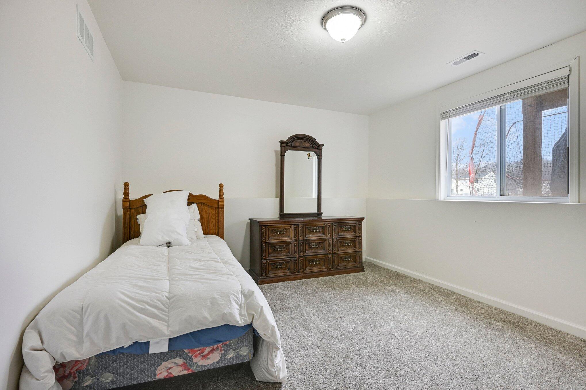 58640 Pond View Lane Three Rivers, MI 49093 - Photo 18 of 33 010_file_7307