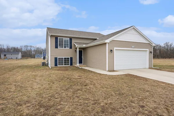 $315,000 | 58640 Pond View Lane, Three Rivers, MI 49093