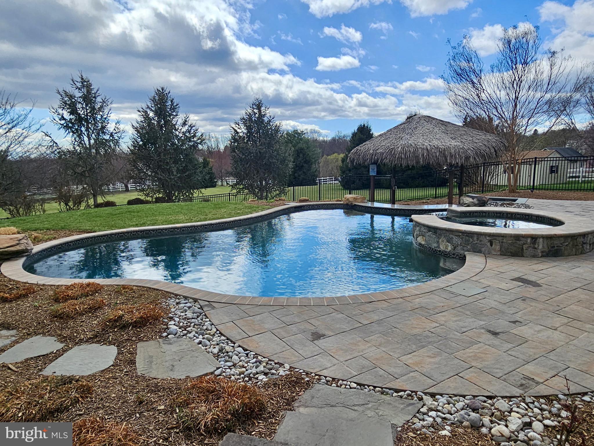 25114 Vista Ridge Road Laytonsville, MD 20882 - Photo 2 of 5