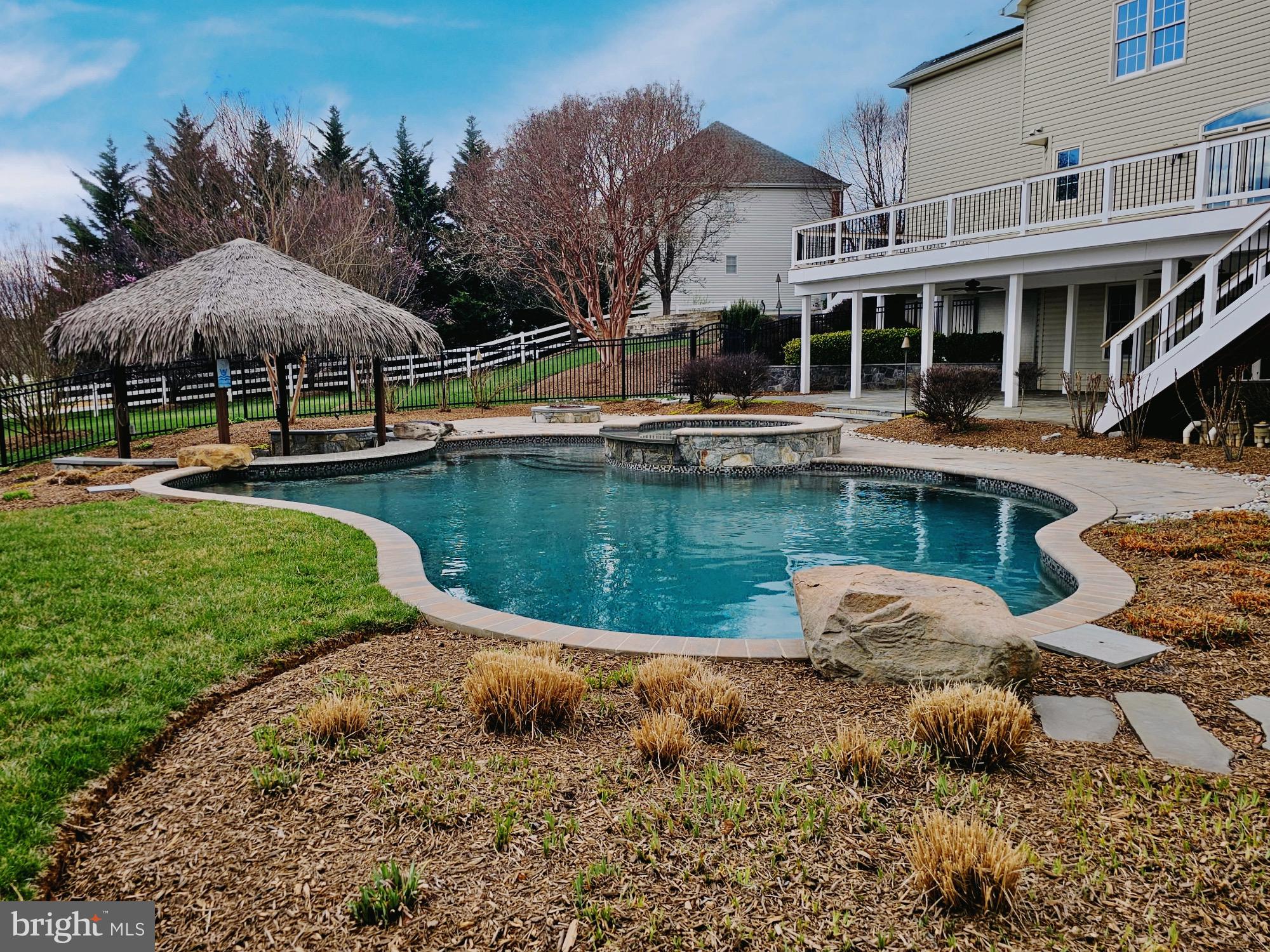 25114 Vista Ridge Road Laytonsville, MD 20882 - Photo 3 of 5