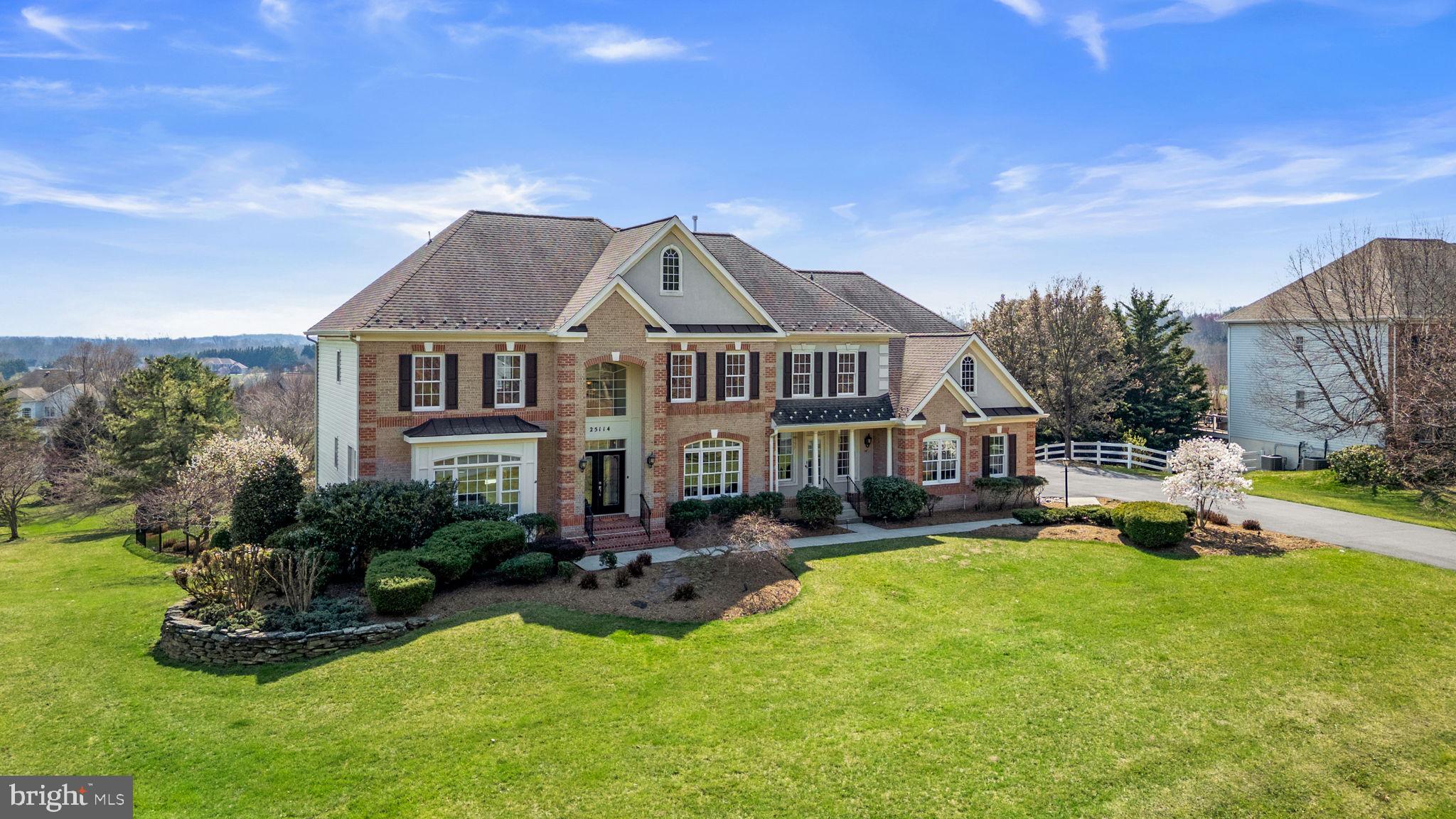 25114 Vista Ridge Road Laytonsville, MD 20882 - Photo 4 of 97 a view of a house with swimming pool and sitting area