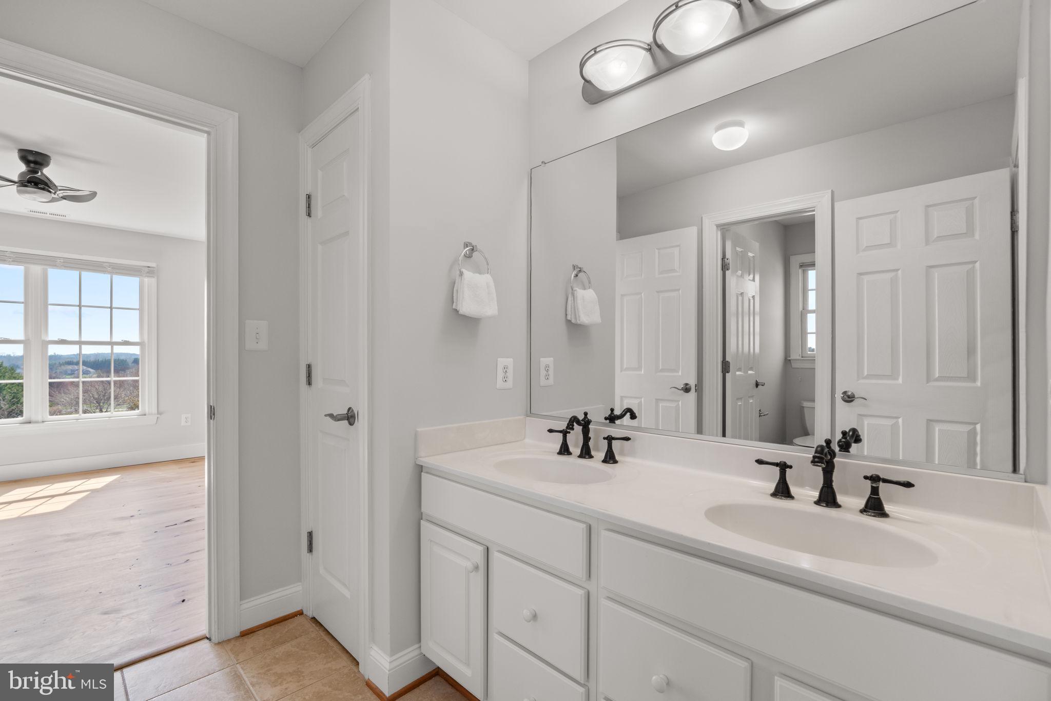 25114 Vista Ridge Road Laytonsville, MD 20882 - Photo 51 of 97