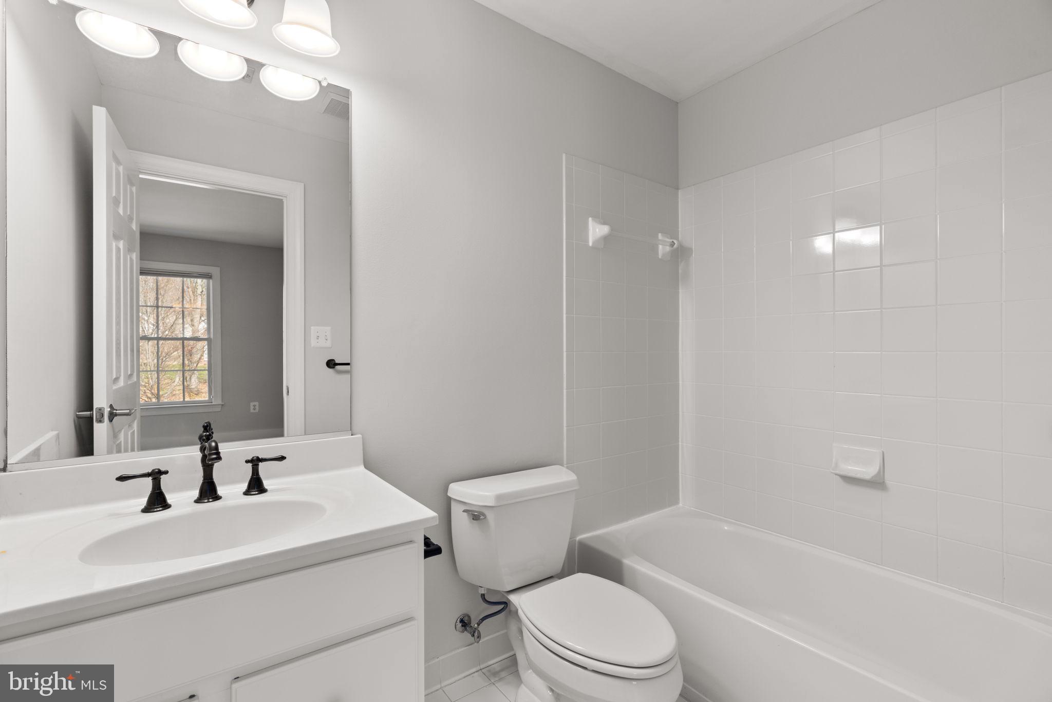 25114 Vista Ridge Road Laytonsville, MD 20882 - Photo 56 of 97