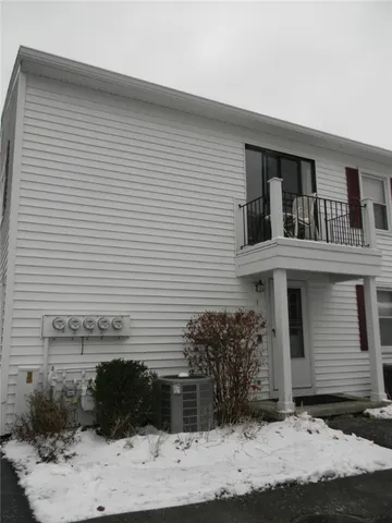 $169,900 | 7 Falcon Lane West, Perinton, NY 14450