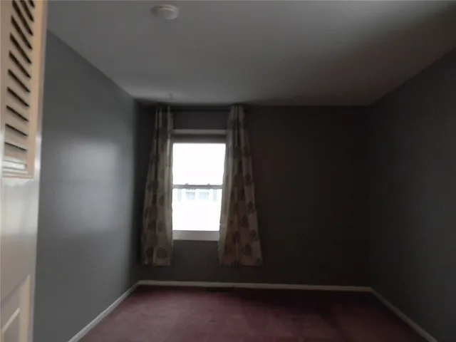 $169,900 | 7 Falcon Lane West, Perinton, NY 14450