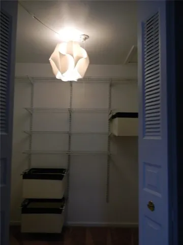 $169,900 | 7 Falcon Lane West, Perinton, NY 14450