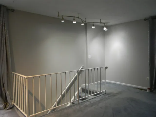 $169,900 | 7 Falcon Lane West, Perinton, NY 14450