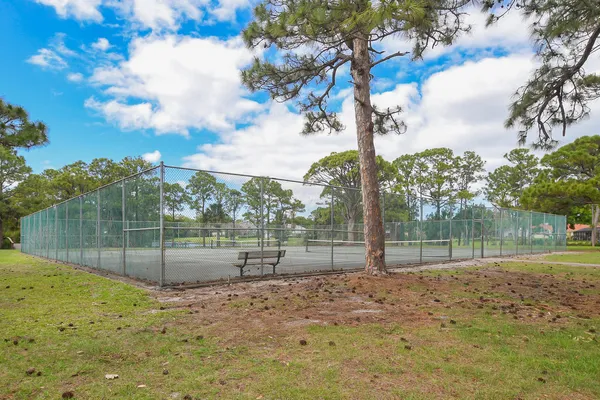 $732,900 | 2263 Northeast Marlberry Lane, Jensen Beach, FL 34957