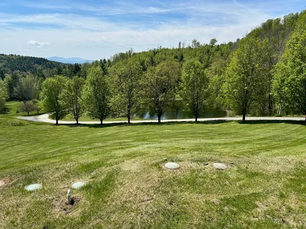 $1,500,000 | 487 Stevens Place, Newbury, VT 05081