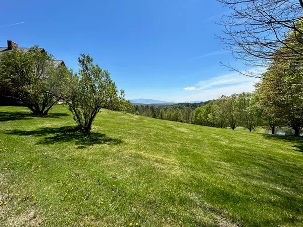 $1,500,000 | 487 Stevens Place, Newbury, VT 05081