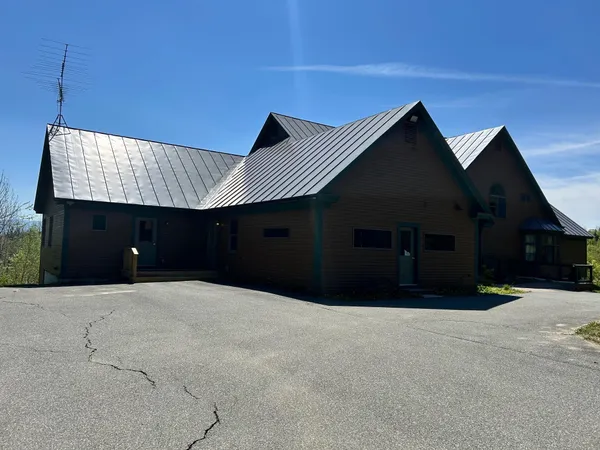 $1,500,000 | 487 Stevens Place, Newbury, VT 05081