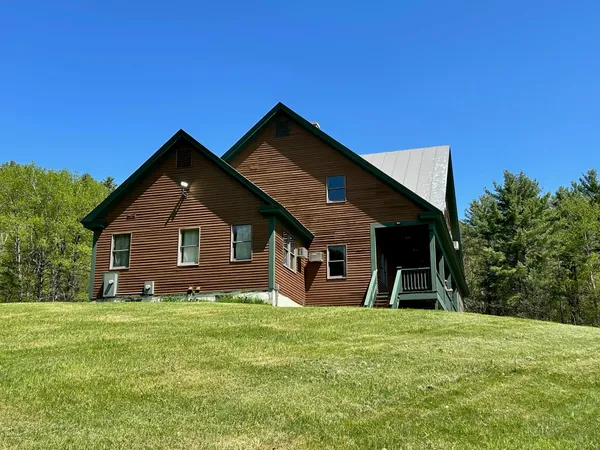 $1,500,000 | 487 Stevens Place, Newbury, VT 05081