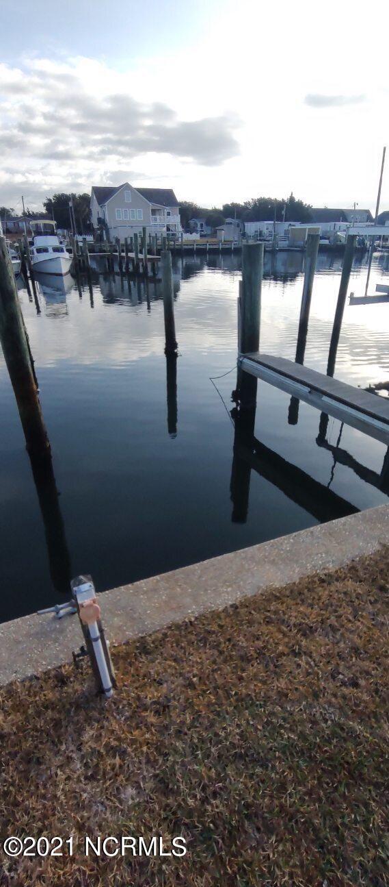 15 Cedar Point Boulevard, Unit 15 Cedar Point, NC 28584 - Photo 3 of 11 Slip 15 Verical photo