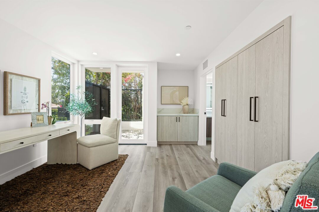 1959-2 South Preuss Road Los Angeles, CA 90034 - Photo 32 of 33