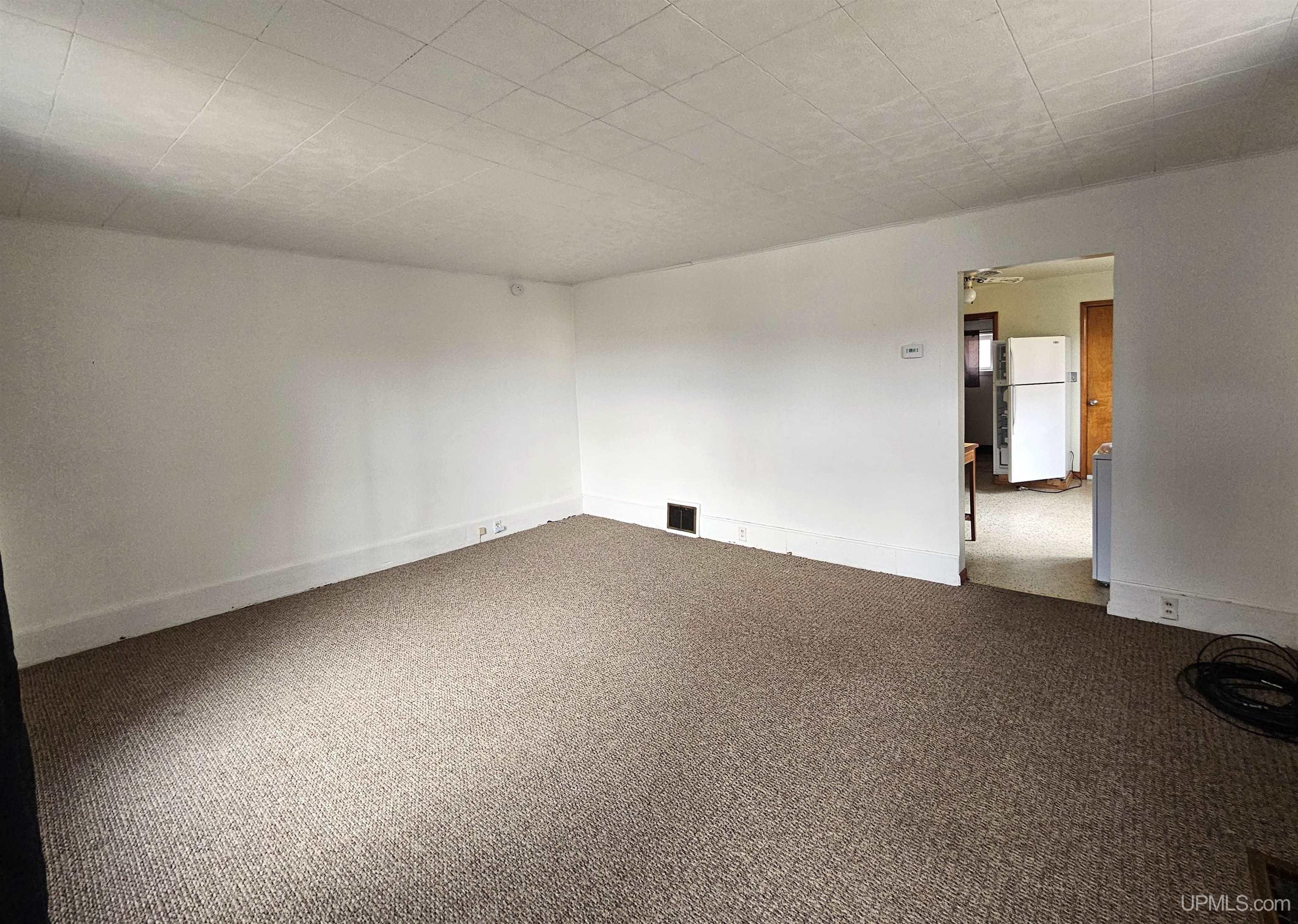 841 Warren Street Hancock, MI 49930 - Photo 6 of 15