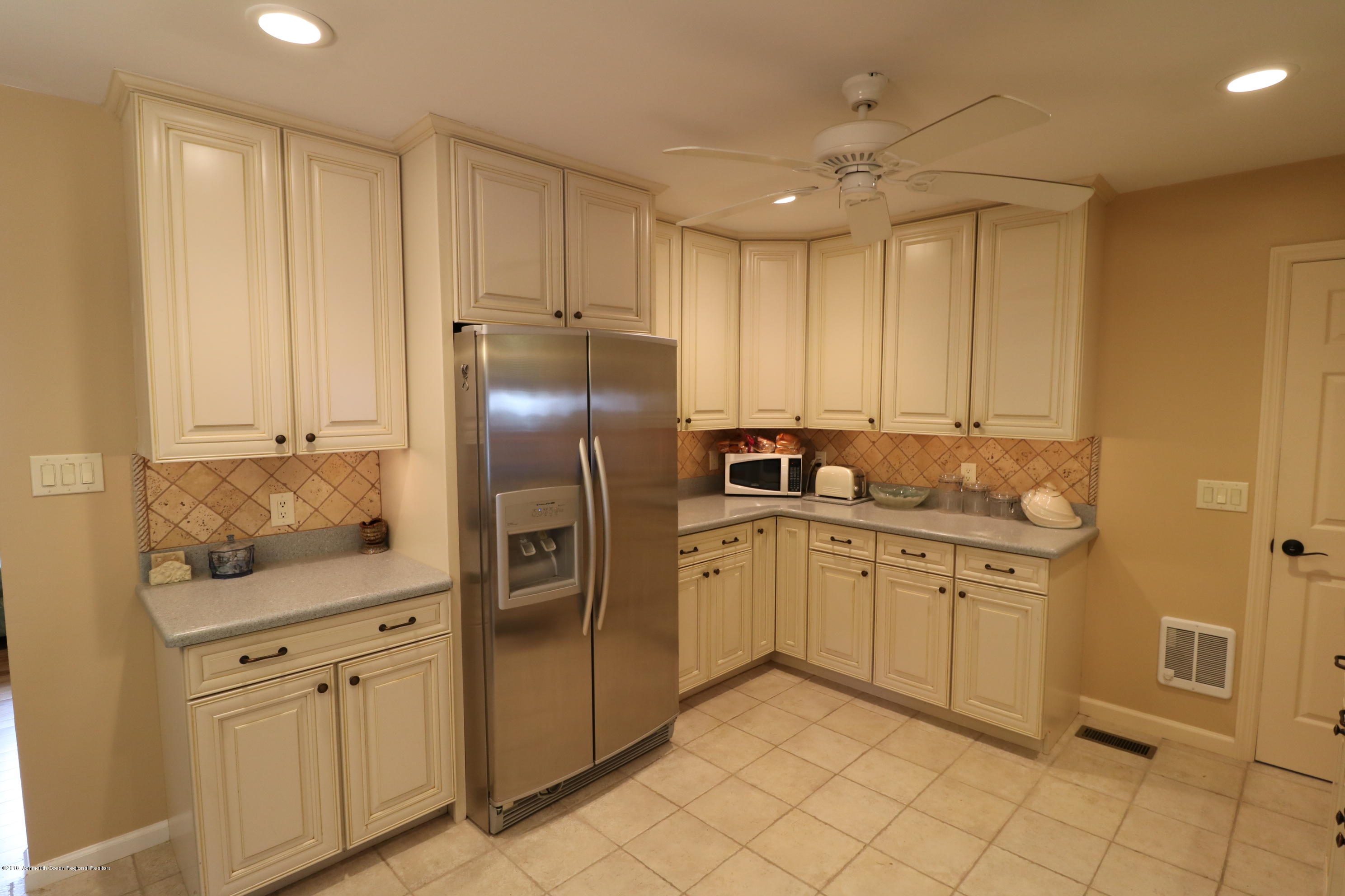221 Spray Road Manahawkin, NJ 08050 - Photo 17 of 49 IMG_1951