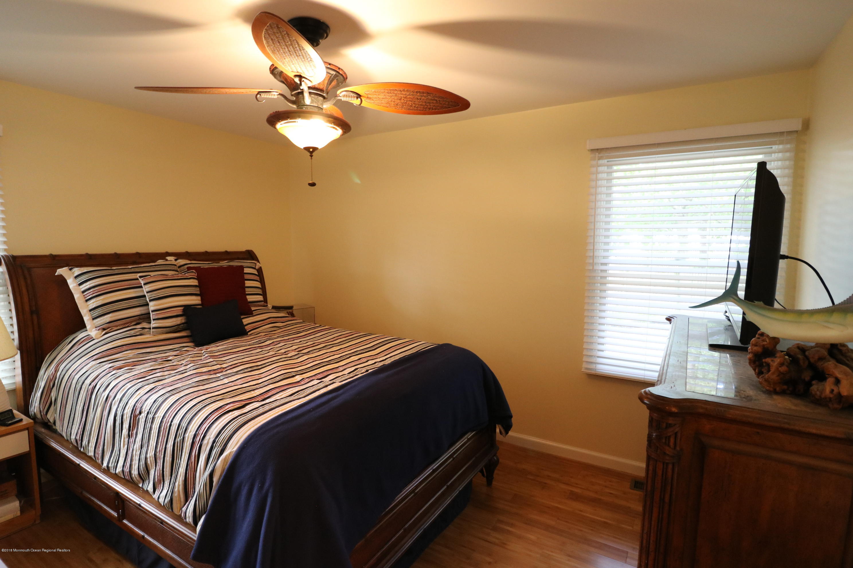 221 Spray Road Manahawkin, NJ 08050 - Photo 24 of 49 IMG_1965