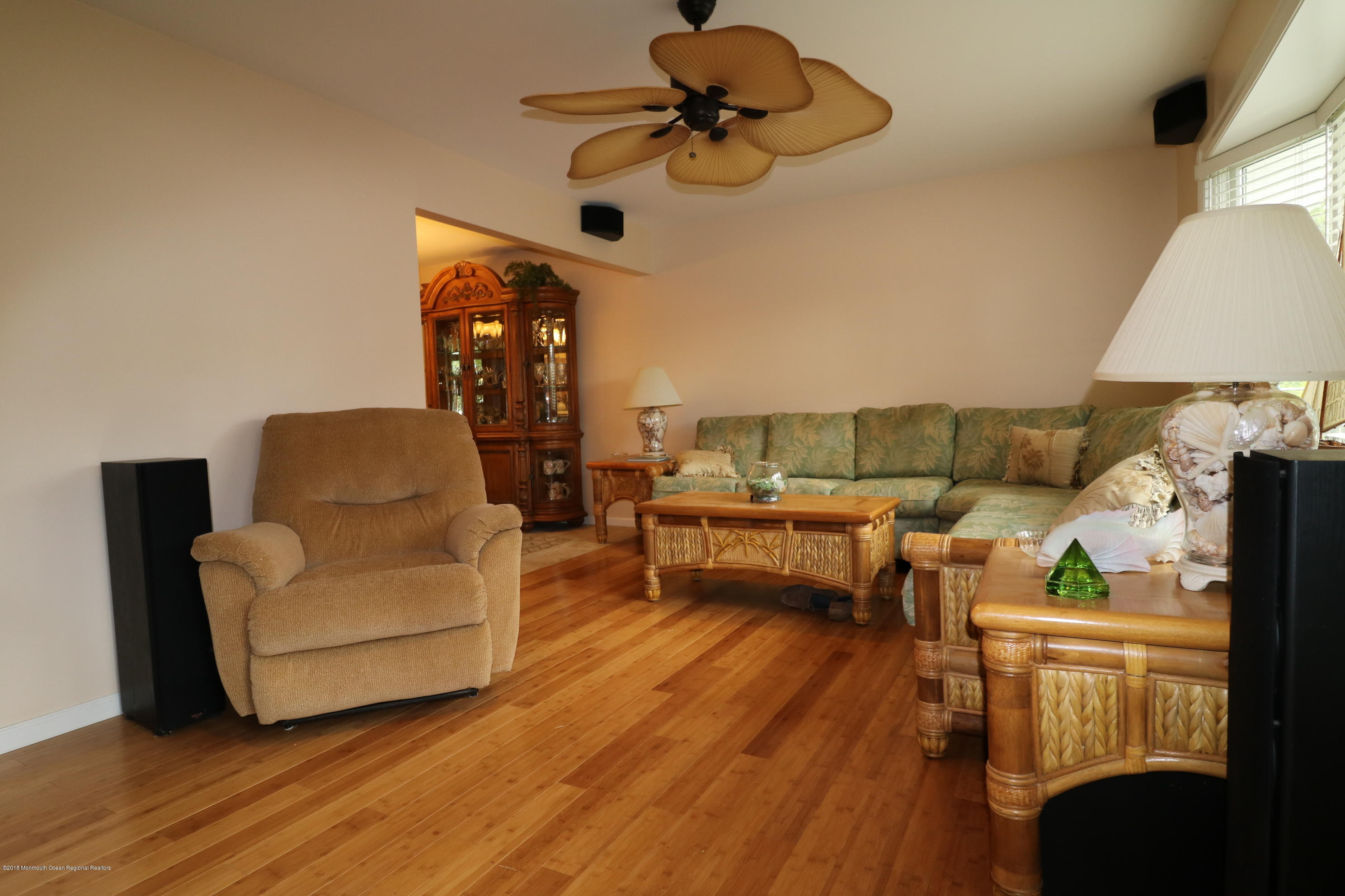 221 Spray Road Manahawkin, NJ 08050 - Photo 10 of 49 IMG_1936