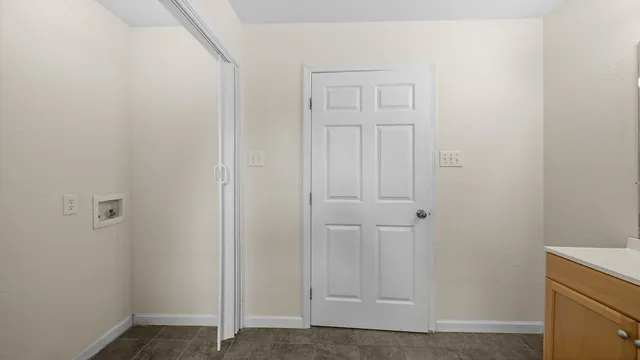 a bathroom with a toilet