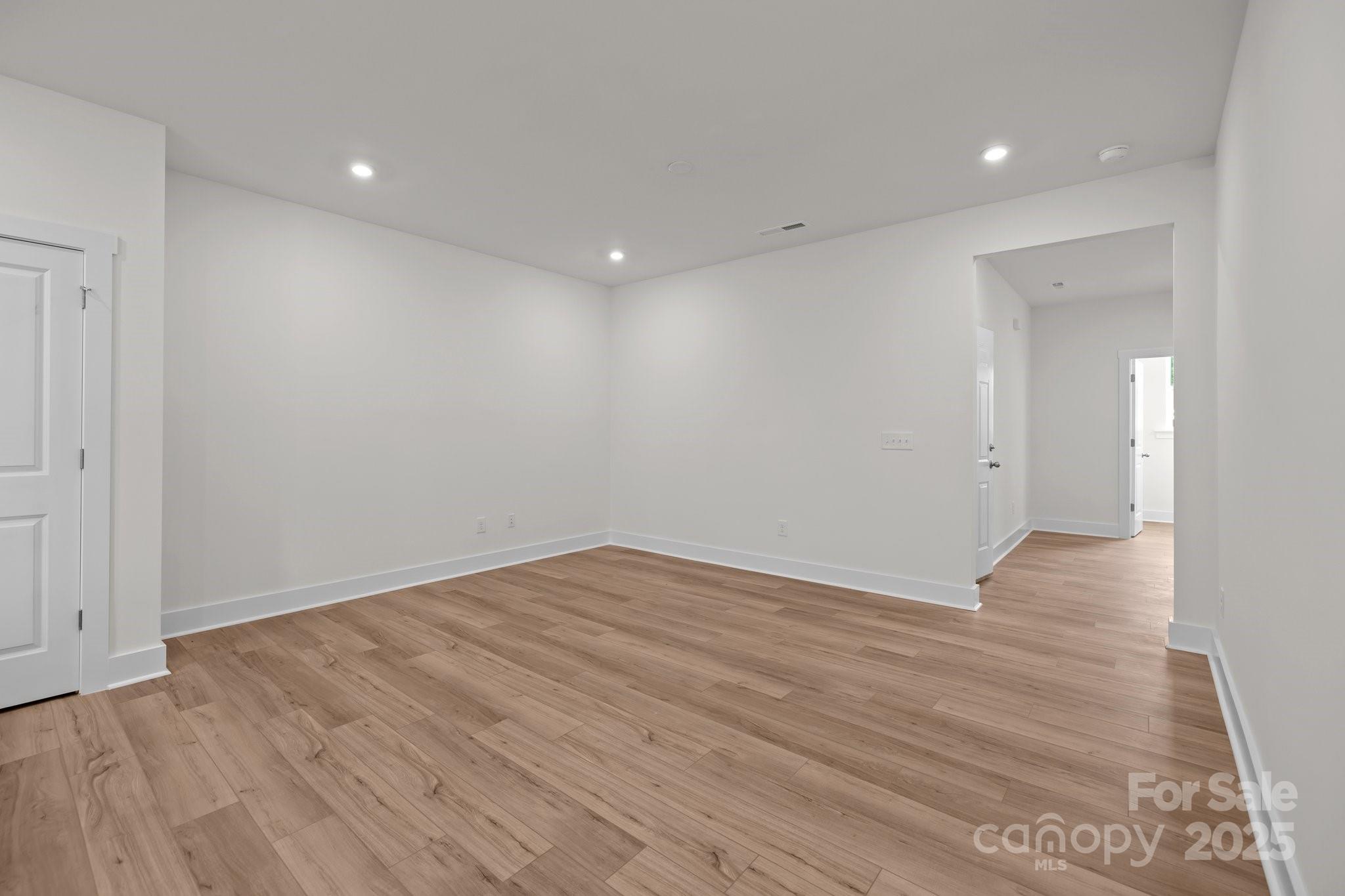 4117 Walking Ridge Road, Unit 55 Charlotte, NC 28208 - Photo 21 of 32 Gallery Image 21