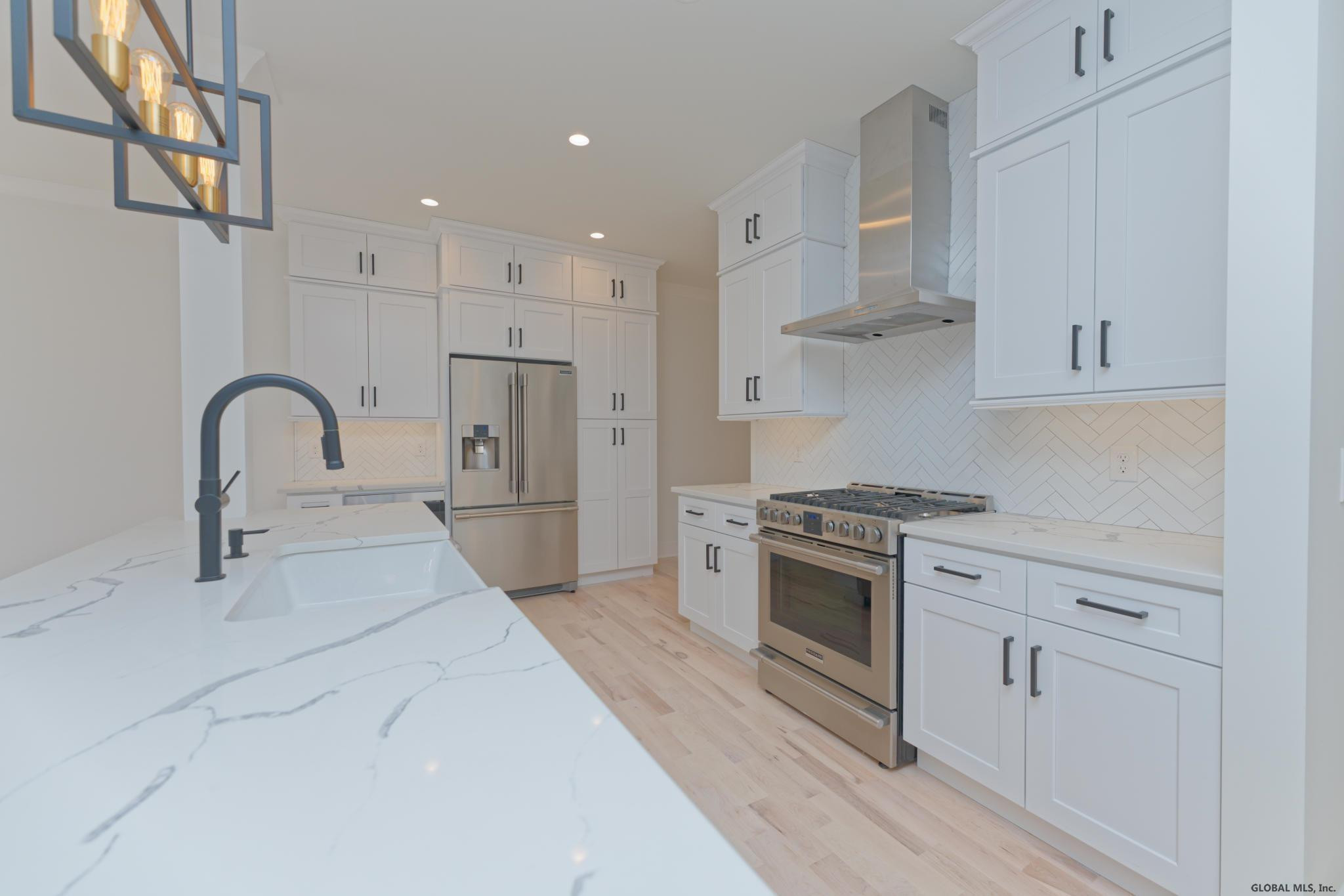 273 Watervliet Shaker Road Colonie, NY 12189 - Photo 7 of 47 Photo 7