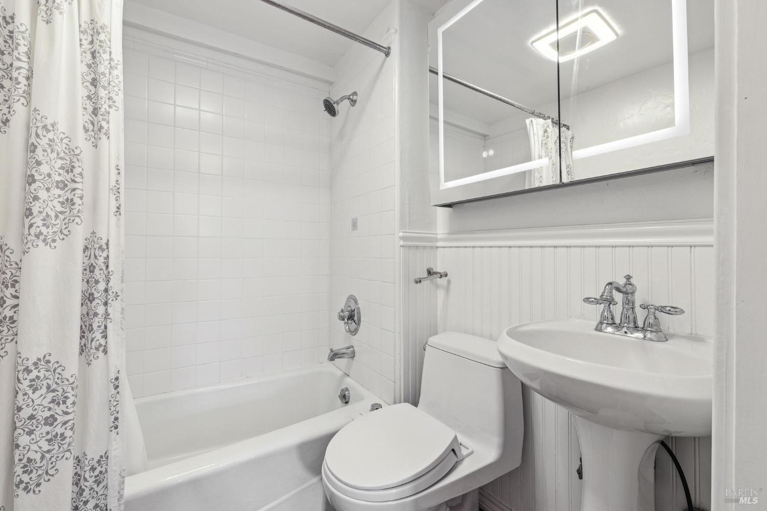 157 Beach Road Belvedere, CA 94920 - Photo 41 of 53 Gallery Image 41