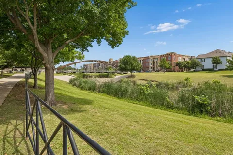 a view of an outdoor space and a yard