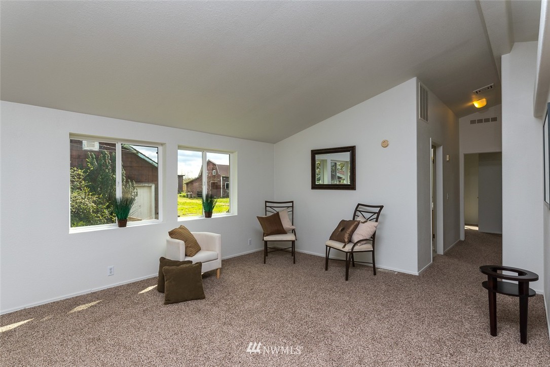 8240 Enterprise Road Custer, WA 98240 - Photo 5 of 22