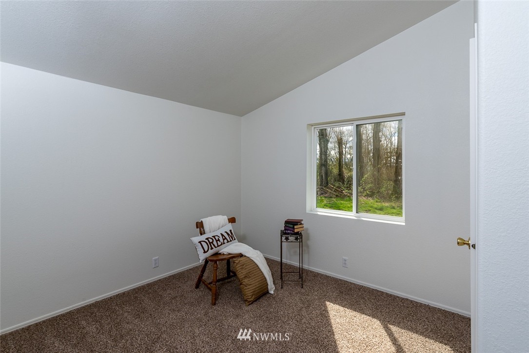 8240 Enterprise Road Custer, WA 98240 - Photo 10 of 22