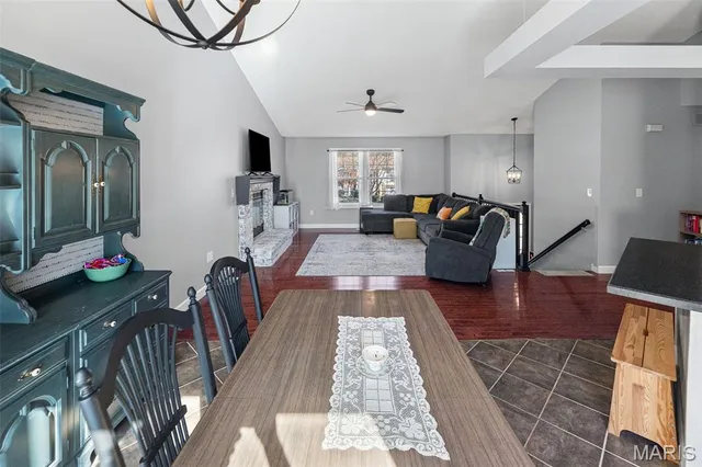 $280,000 | 919 Carla Drive, Troy, IL 62294