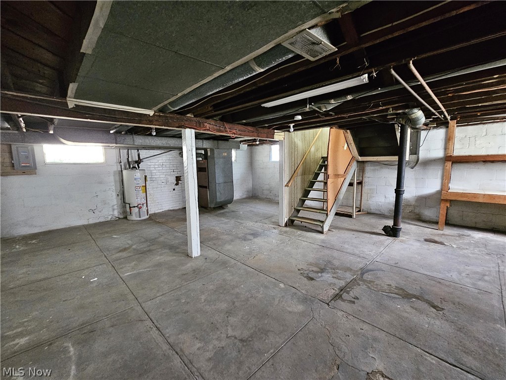 697 Thayer Street Akron, OH 44310 - Photo 8 of 11 Gallery Image 8