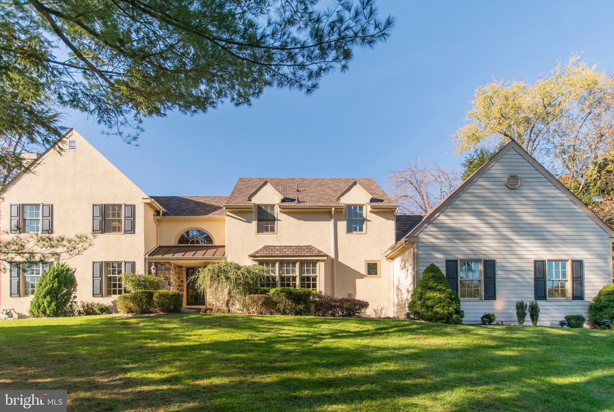 1 Hidden Spring Circle Newtown Square, PA 19073 - Photo 2 of 39 Gallery Image 2