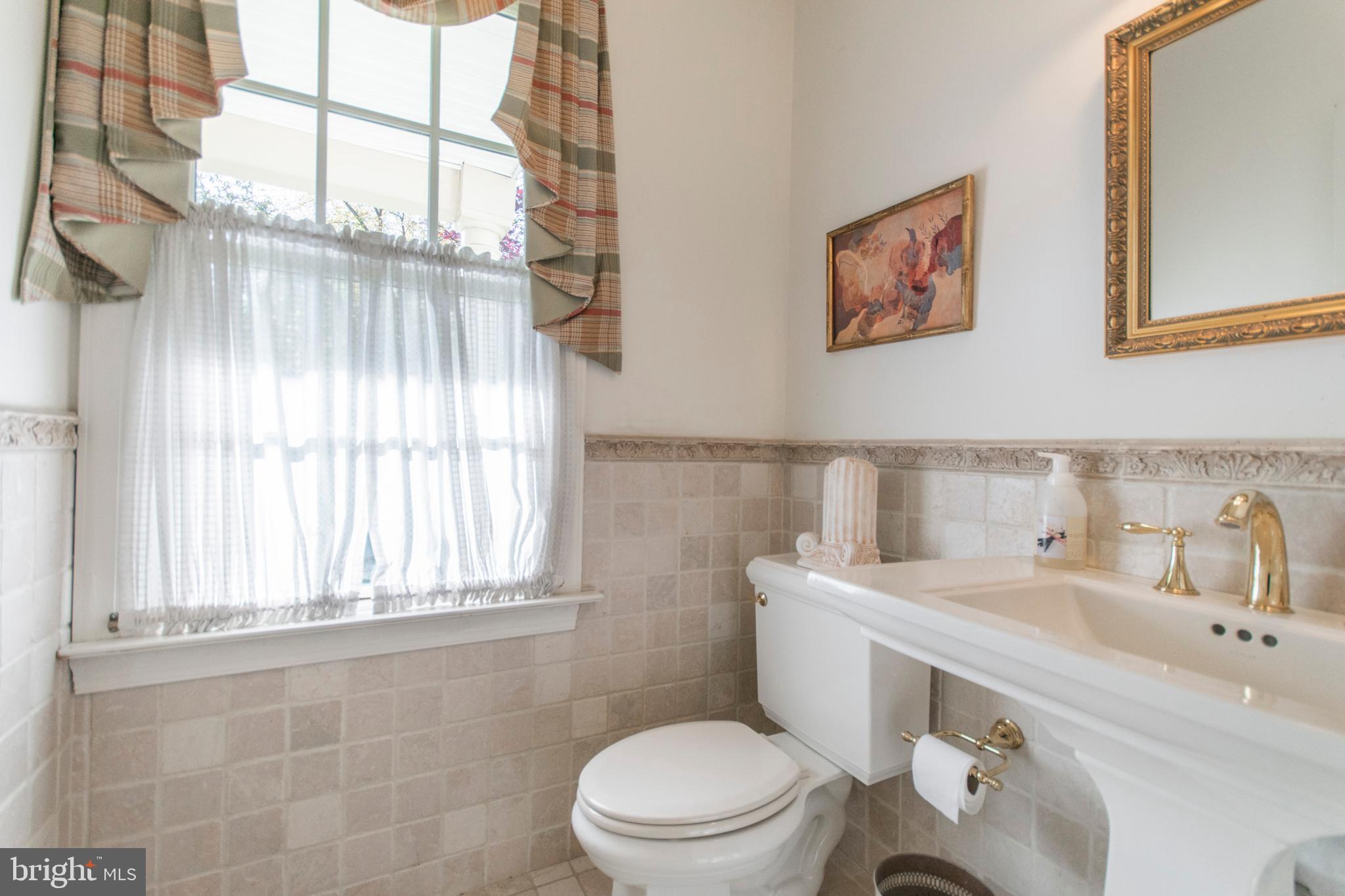 1 Hidden Spring Circle Newtown Square, PA 19073 - Photo 15 of 39 Gallery Image 15
