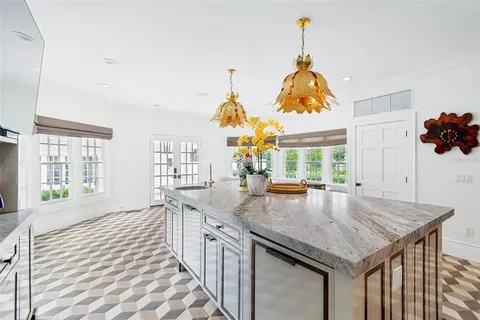 $3,199,000 | 3313 West Mullen Avenue, Tampa, FL 33609