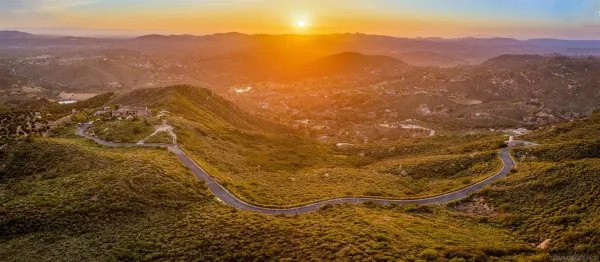 $875,000 | 18035 Sunset Point, Unit 3, Poway, CA 92064