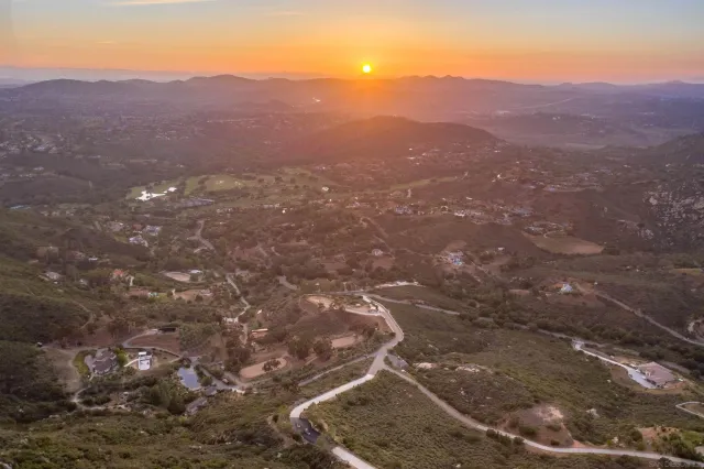 a view of a large building