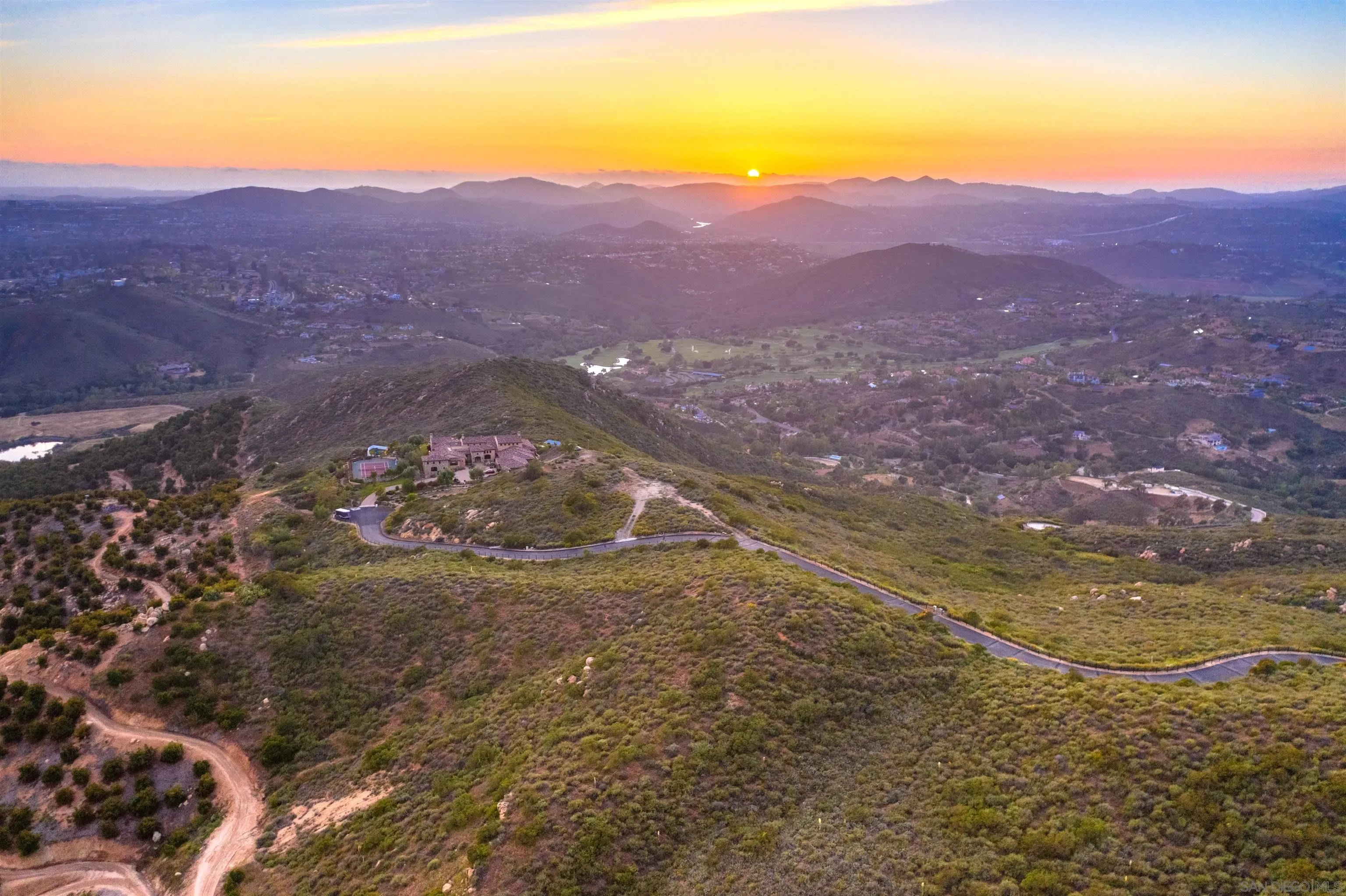 18035 Sunset Point, Unit 3 Poway, CA 92064 - Photo 21 of 61