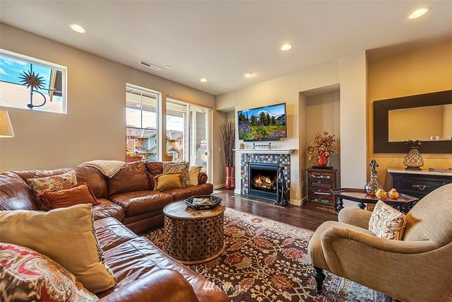 $630,000 | 9119 Merritt Avenue Southeast, Snoqualmie, WA 98065