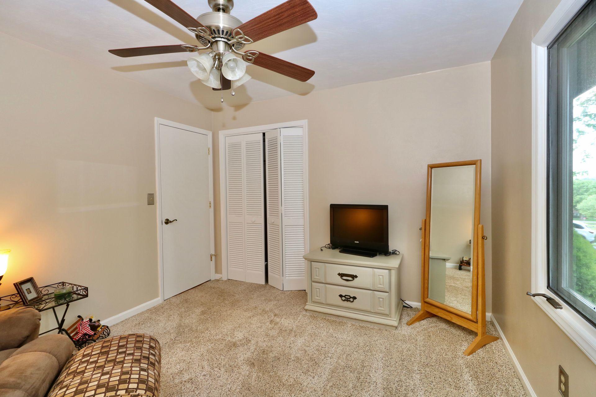 5241 Setter Road Roanoke, VA 24012 - Photo 23 of 44 28