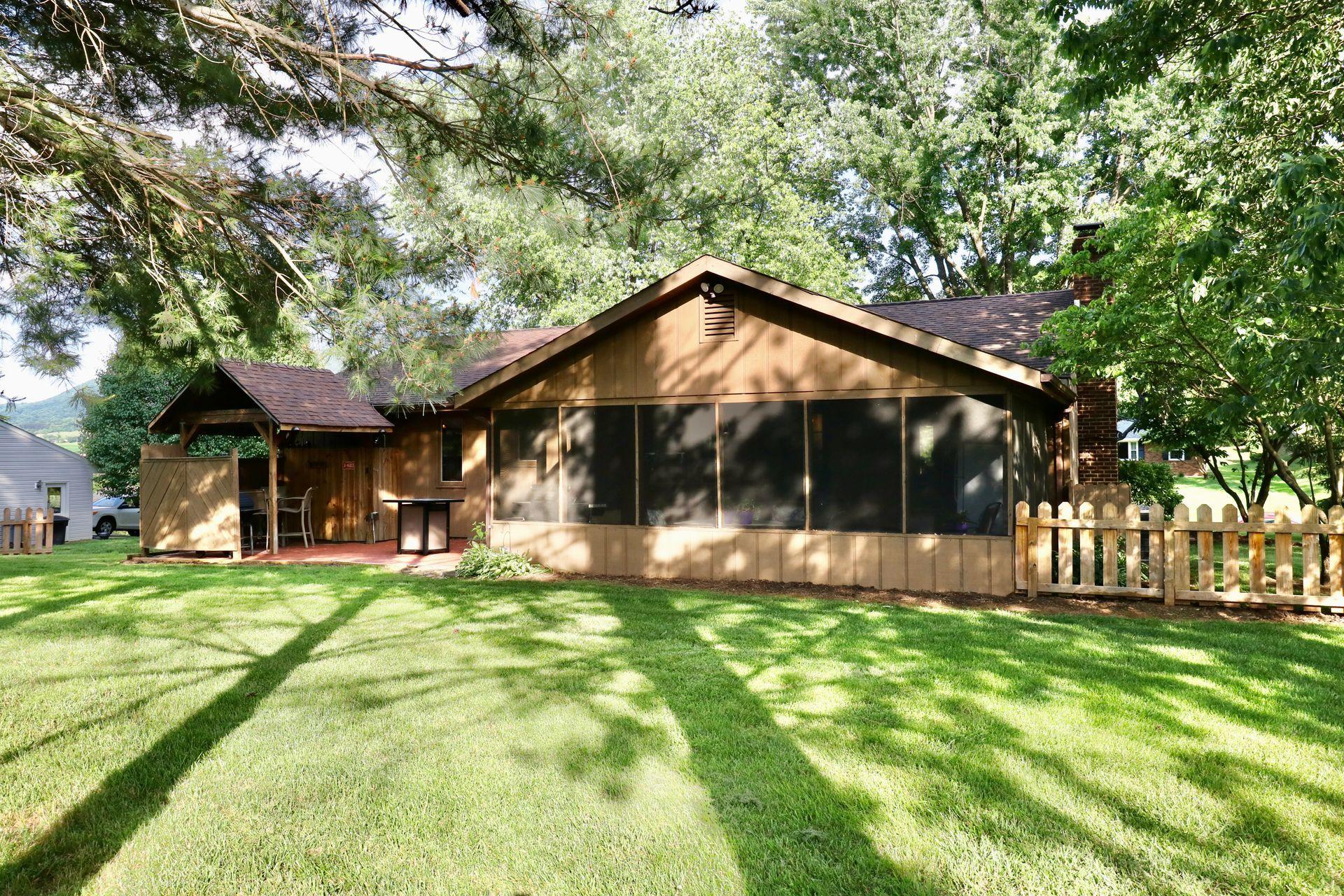 5241 Setter Road Roanoke, VA 24012 - Photo 37 of 44 54