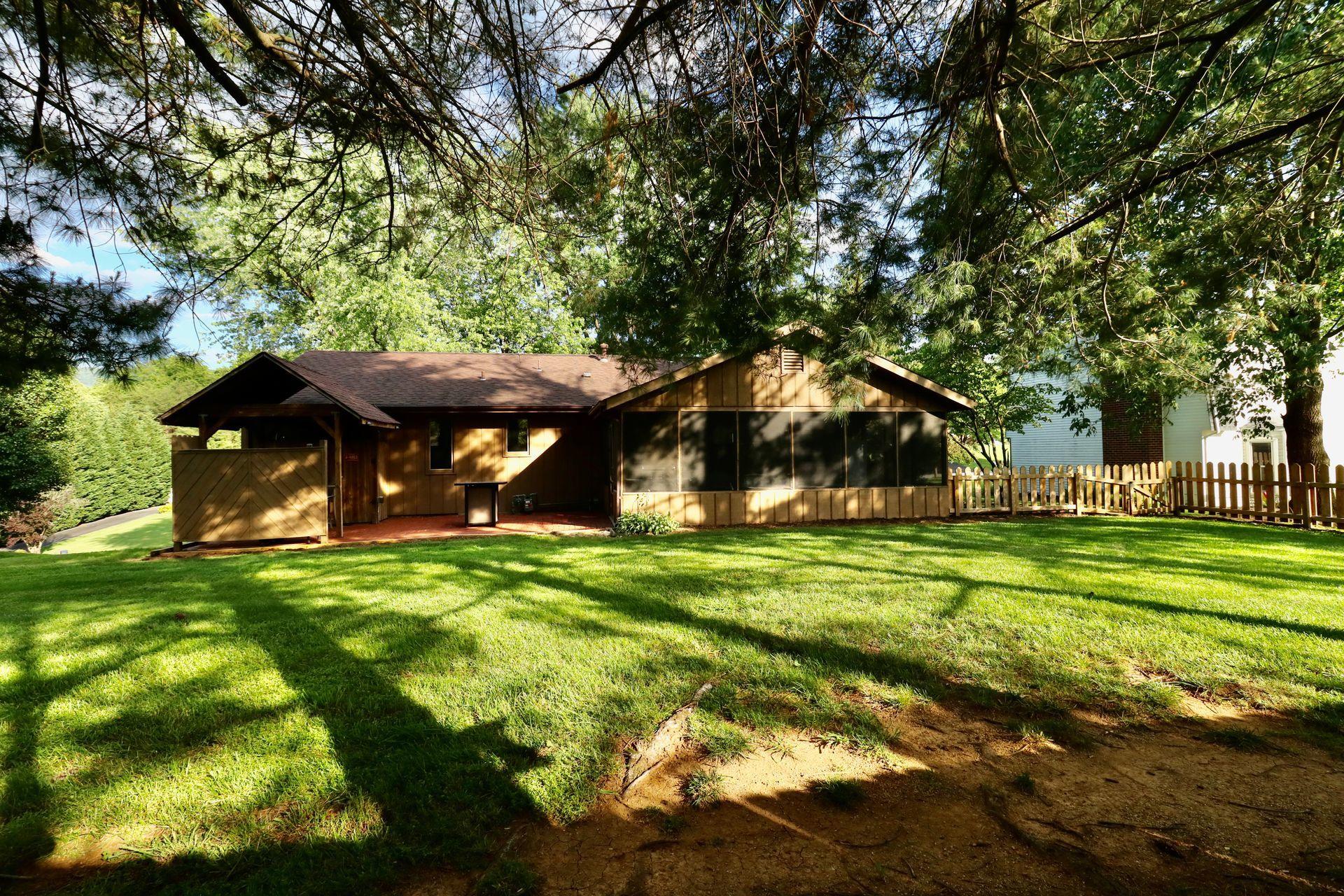 5241 Setter Road Roanoke, VA 24012 - Photo 38 of 44 55