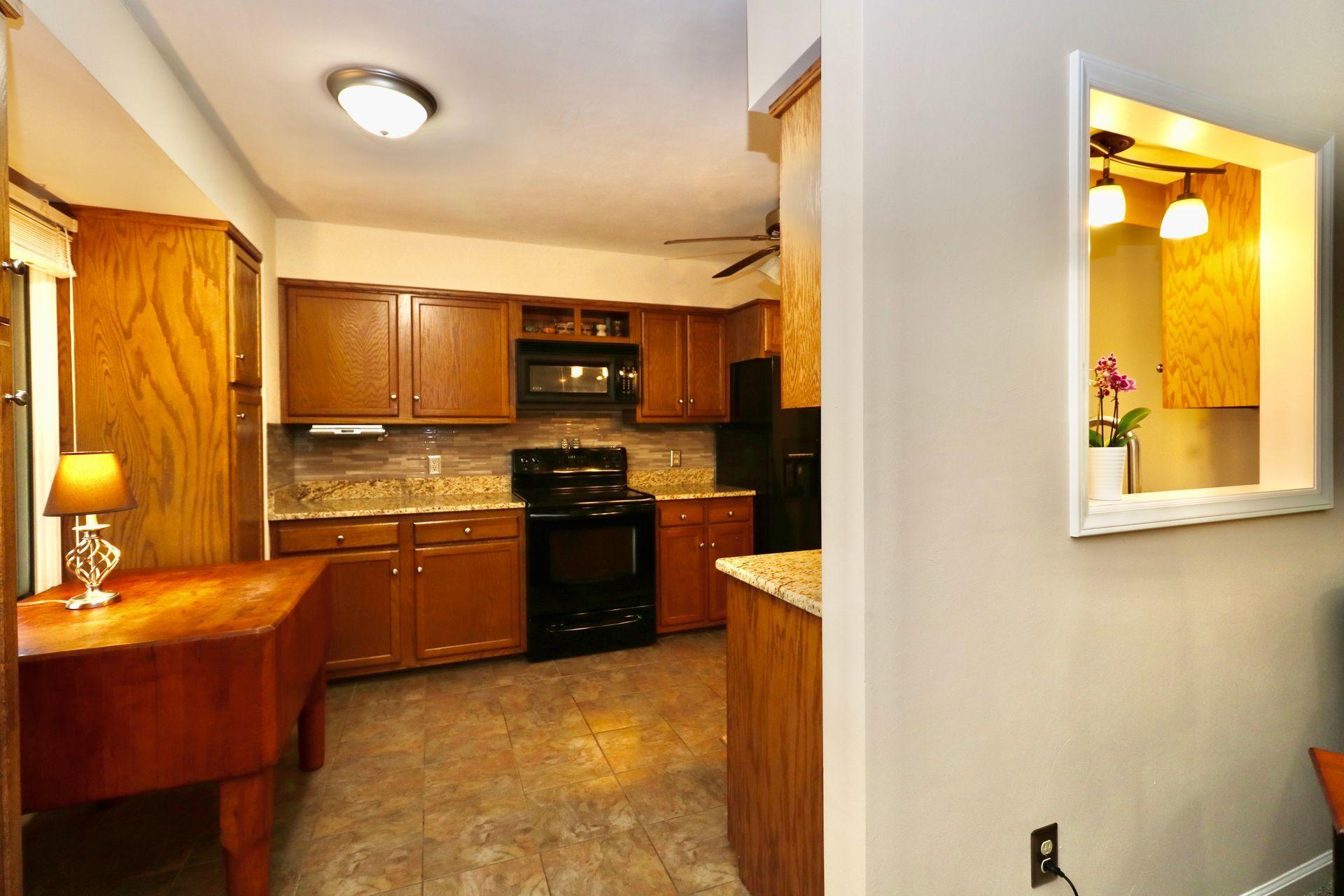 5241 Setter Road Roanoke, VA 24012 - Photo 10 of 44 13