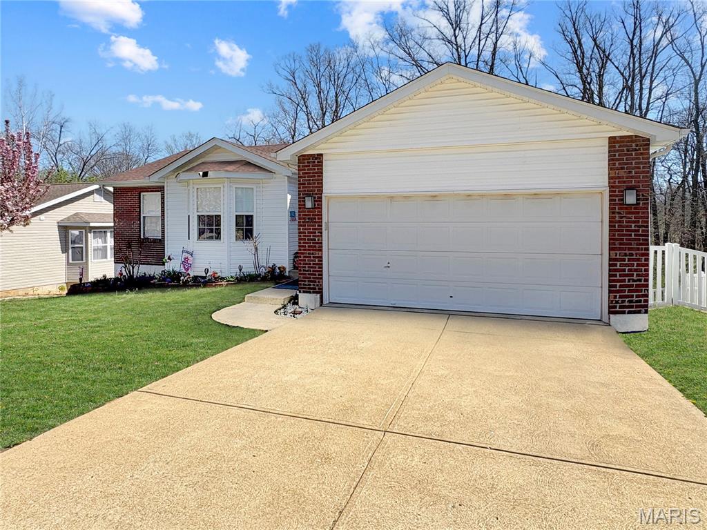 2340 Arkansas Drive High Ridge, MO 63049 - Photo 1 of 7
