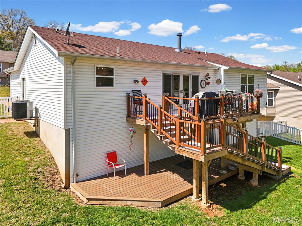 2340 Arkansas Drive High Ridge, MO 63049 - Photo 24 of 47
