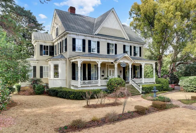 $1,799,000 | 710 South Main Street, Summerville, SC 29483