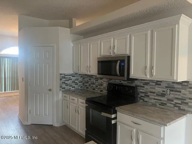 $2,650 | 2095 Willesdon Drive East, Jacksonville, FL 32246