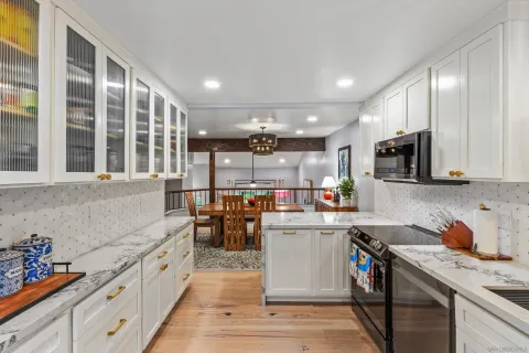 $1,249,000 | 3320 Caminito Eastbluff, Unit 135, La Jolla, CA 92037