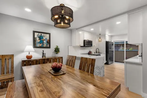 $1,249,000 | 3320 Caminito Eastbluff, Unit 135, La Jolla, CA 92037